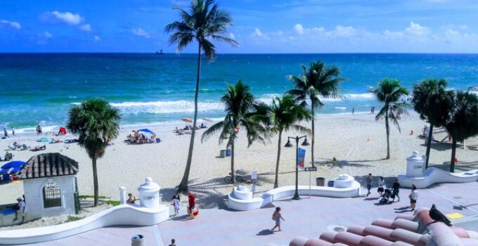 Fort Lauderdale Beach wall